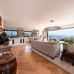 Riviera *
