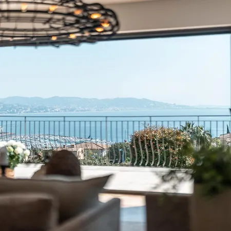 Riviera Villa