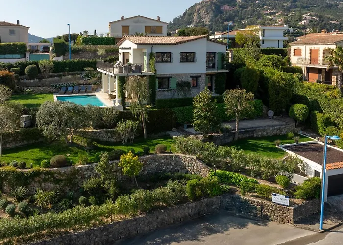 Riviera فيلة ماندوليو لا نابول