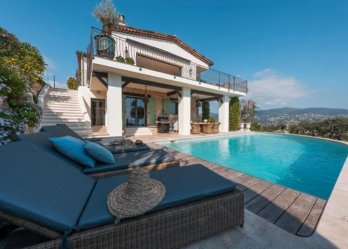 Riviera فيلة ماندوليو لا نابول