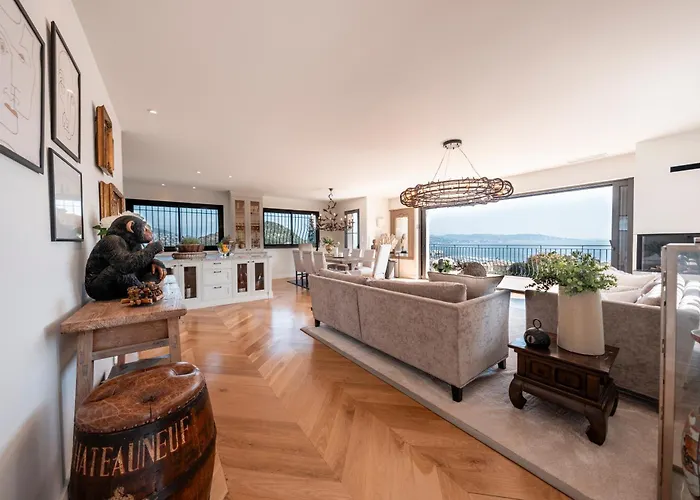 Riviera *